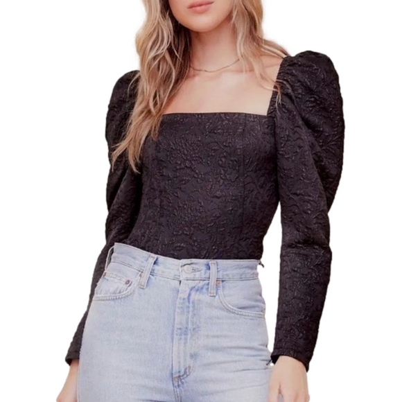 Astr Tops - ASTR the Label Remi Puff Sleeve Jacquard Black floral sparkle top women small
